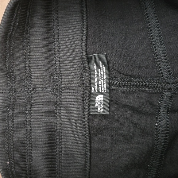 THE NORTH FACE Women's Black Cargo Pants sz S - Picture 2 of 6